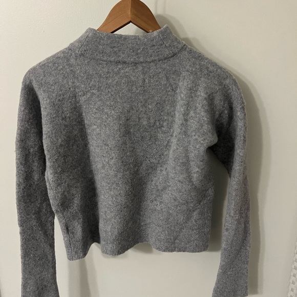 Vineyard Vines Gray Cowl & Turtlenecks Sweater - Picture 2 of 5